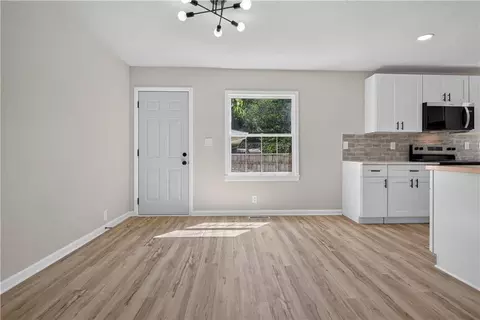 Living - 18513 E 5th Terr St, Independence, MO 64056 photo 4 of 6
