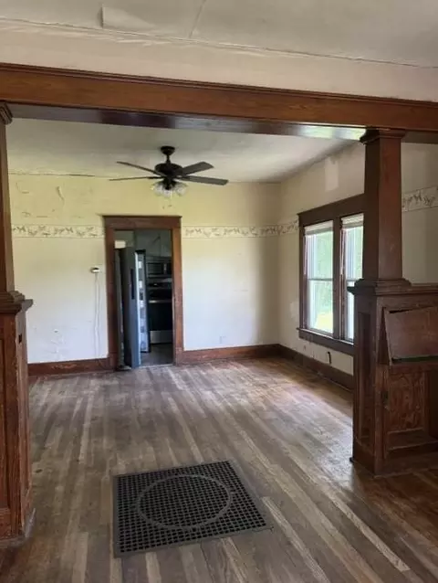 414 N West St, Cameron, MO 64429 photo 5