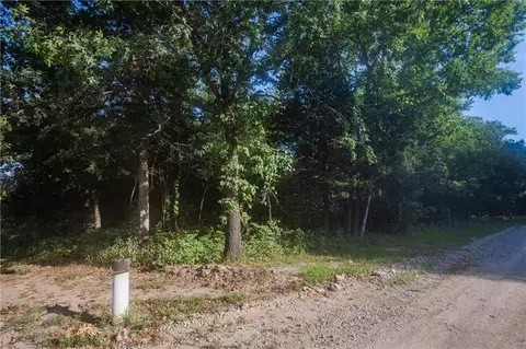 39 King Dr, Mapleton, KS 66754 photo 3