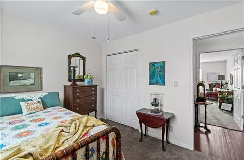 Bedroom - 1110-1122 W Prospect St, Cameron, MO 64429 photo 7 of 9