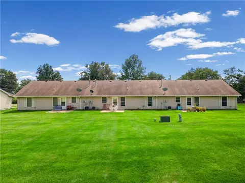 Exterior - 1110-1122 W Prospect St, Cameron, MO 64429 photo 5 of 5