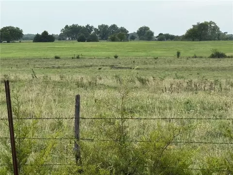 lot2 New Lancaster Rd, Paola, KS 66071