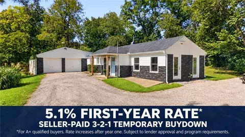 28 Tla Lake Shore Dr, Lake Lotawana, MO 64086