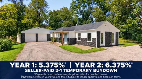 28 Tla Lake Shore Dr, Lake Lotawana, MO 64086