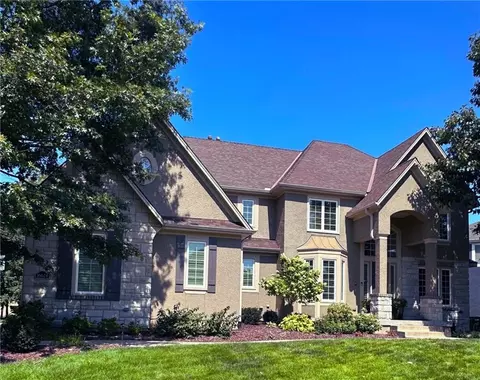 16624 Rosewood St, Overland Park, KS 66085