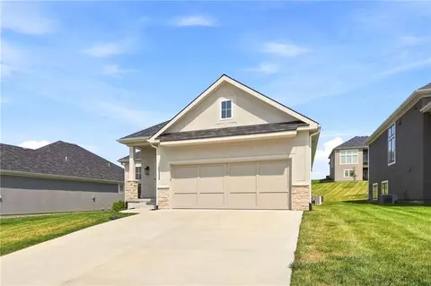 Exterior - 11229 Brome Dr, Kearney, MO 64060 photo 8 of 8