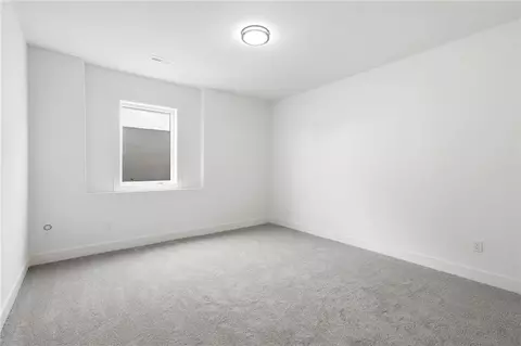 Bedroom - 11229 Brome Dr, Kearney, MO 64060 photo 4 of 5