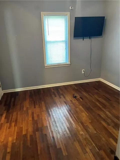 323 E 13th St, Ottawa, KS 66067 photo 3