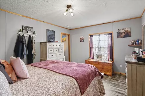 Bedroom - 115 NW 90th Ln, Lamar, MO 64759 photo 2 of 6