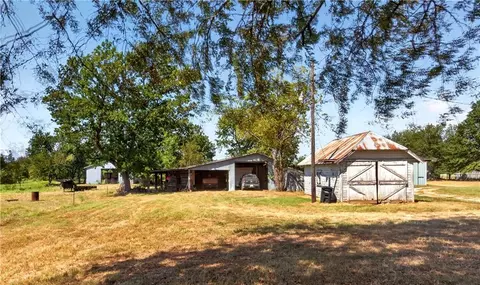 Exterior - 905 W Main St, Sheldon, MO 64784 photo 10 of 10