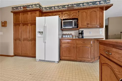 Kitchen - 905 W Main St, Sheldon, MO 64784 photo 3 of 5
