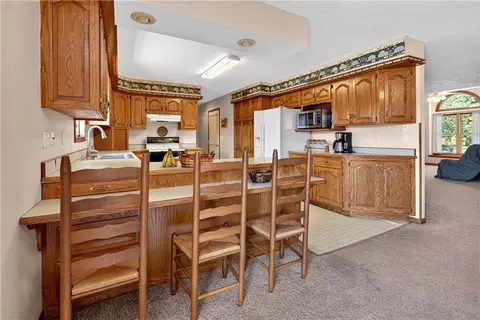 Kitchen - 905 W Main St, Sheldon, MO 64784 photo 4 of 5