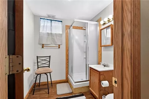 Bath - 905 W Main St, Sheldon, MO 64784 photo 6 of 6