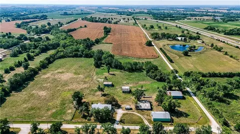 View/Area - 905 W Main St, Sheldon, MO 64784 photo 1 of 8