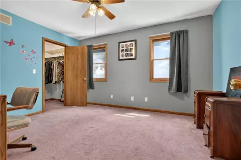 Bedroom - 905 W Main St, Sheldon, MO 64784 photo 5 of 7