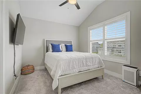 Bedroom - 1422 SW Georgetown Dr, Lees Summit, MO 64082 photo 3 of 4