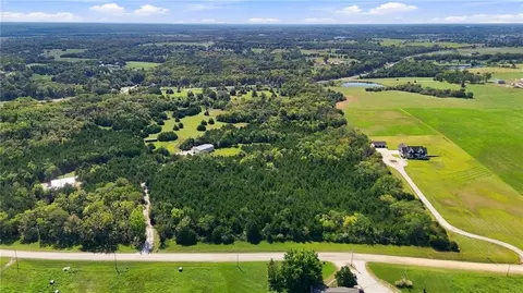 0000 Mitchell Rd, Tonganoxie, KS 66086