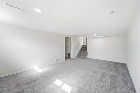 Living - 6100 E 140th Pl, Grandview, MO 64030 photo 5 of 5