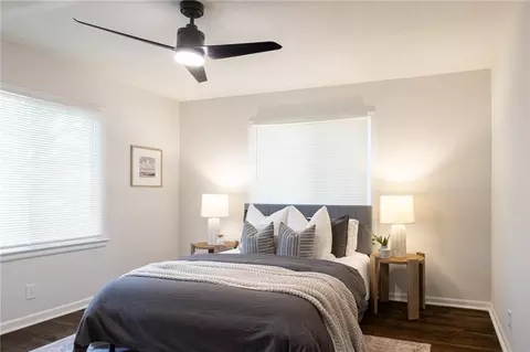 Bedroom - 319 E Bellevista Dr, Independence, MO 64055 photo 3 of 6