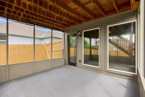 Exterior - 4412 SW Lyndsie Ct, Lees Summit, MO 64082 photo 4 of 7