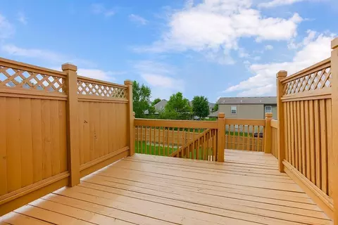 Exterior - 4412 SW Lyndsie Ct, Lees Summit, MO 64082 photo 2 of 7