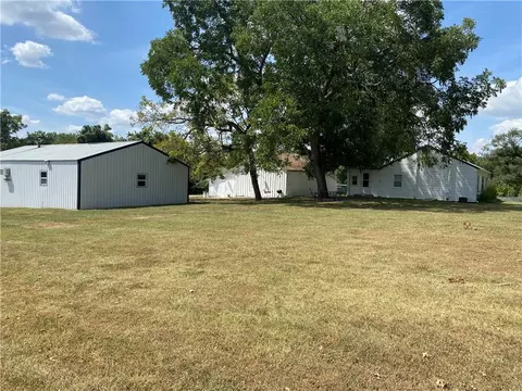 Exterior - 1208 S Towers Lots 51525354 St, Clinton, MO 64735 photo 5 of 7