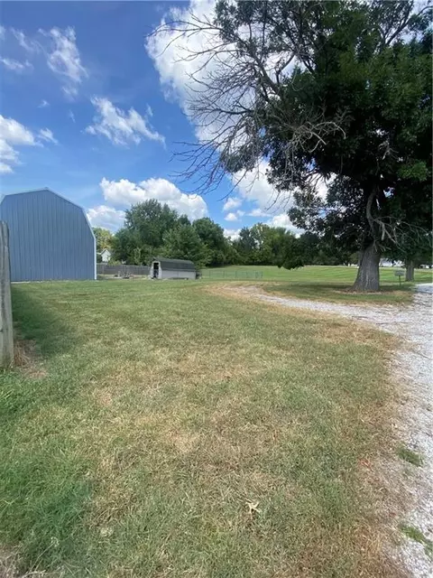 Exterior - 1208 S Towers Lots 51525354 St, Clinton, MO 64735 photo 7 of 7