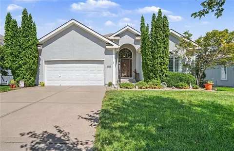 4400 NE 73rd St, Kansas City, MO 64119
