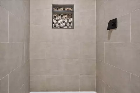 Bath - 19407 E 5th Terrace Ct, Independence, MO 64056 photo 4 of 5