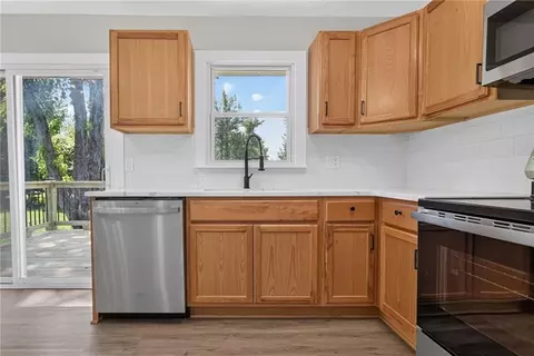 Kitchen - 19407 E 5th Terrace Ct, Independence, MO 64056 photo 4 of 5