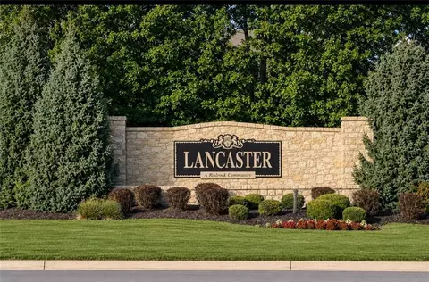 8403 W 128th St, Overland Park, KS 66213