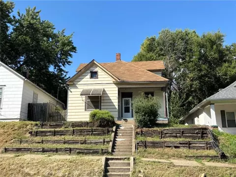 603 Shady Ave, Saint Joseph, MO 64505