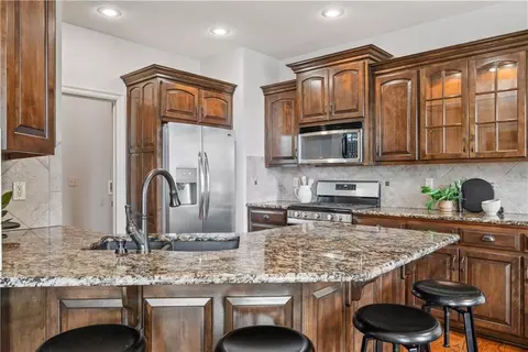 19806 W 100th Ter, Lenexa, KS 66220 photo 9