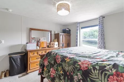 Bedroom - 581 SE 1200th Rd, Leeton, MO 64761 photo 2 of 4