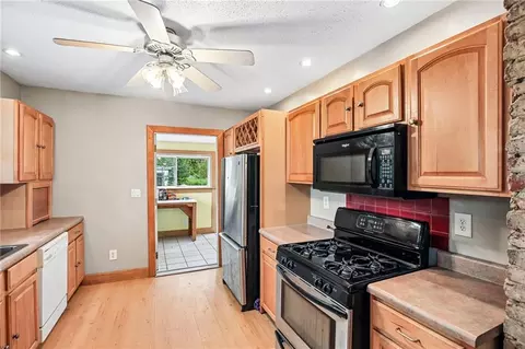 Kitchen - 17237 286th Rd, Atchison, KS 66002 photo 1 of 2