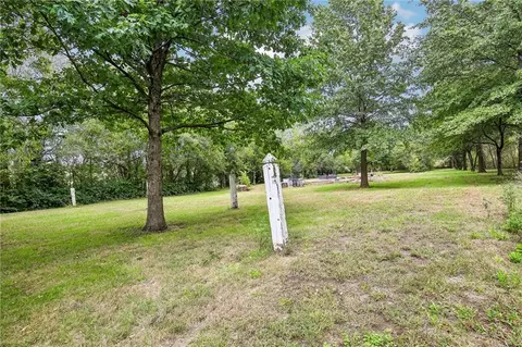 Exterior - 17237 286th Rd, Atchison, KS 66002 photo 6 of 13