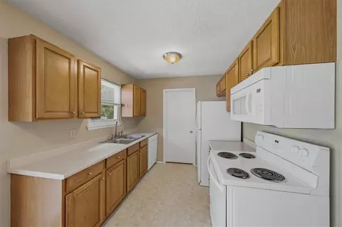 Kitchen - 7315 Appleton Ave, Raytown, MO 64133 photo 1 of 4