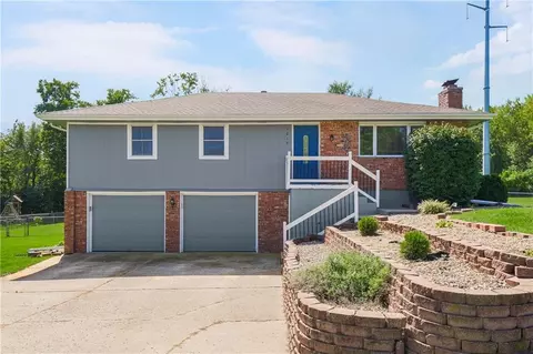 1019 NE 112th Ter, Kansas City, MO 64155