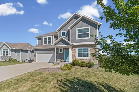 8714 NE 103rd Ter, Kansas City, MO 64157