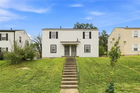 2113-2115 Askew Ave, Kansas City, MO 64127