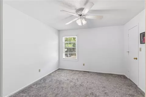 Bedroom - 16901 E 49th Ter, Independence, MO 64055 photo 4 of 7