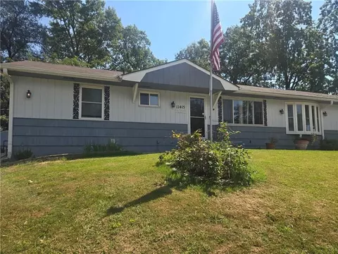 11415 Myrtle Ave, Kansas City, MO 64137