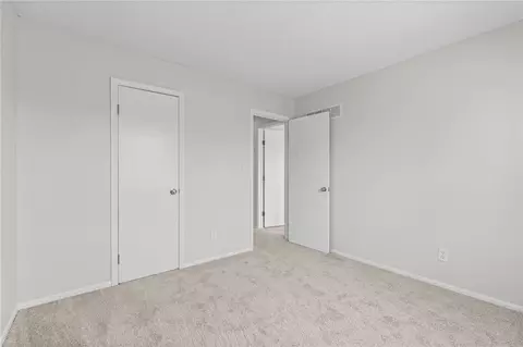 Bedroom - 6500 E 128th St, Grandview, MO 64030 photo 3 of 8