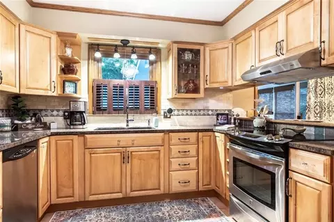Kitchen - 4408 S Mills St, Independence, MO 64055 photo 1 of 4