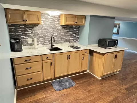 Kitchen - 4408 S Mills St, Independence, MO 64055 photo 4 of 4