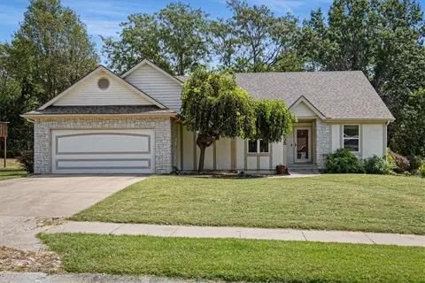 11835 Virginia St, Kansas City, MO 64131