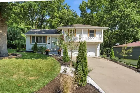 6510 NW 49 St, Kansas City, MO 64151