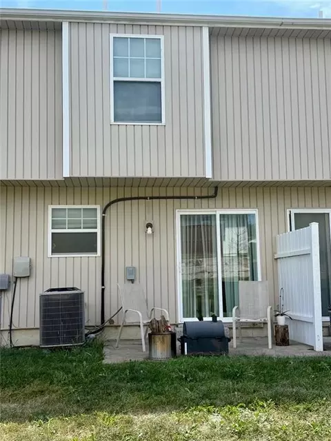 262 Pointe Ln #1, Raymore, MO 64083 photo 3
