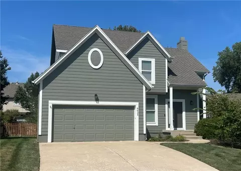 6624 W 149th St, Overland Park, KS 66223