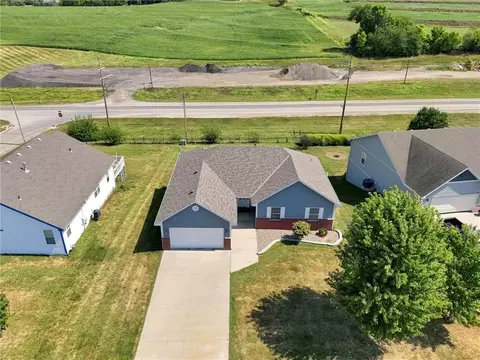 View/Area - 1706 Bluebird Ct, Atchison, KS 66002 photo 1 of 5